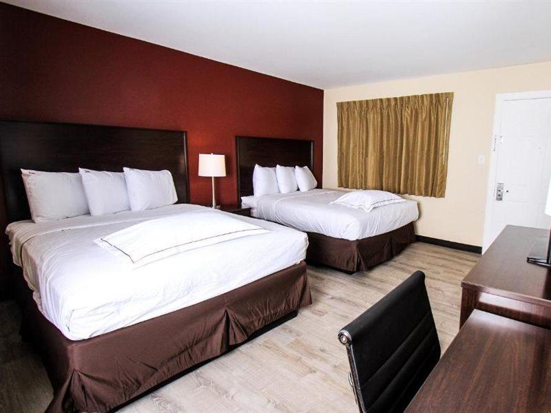 Red Roof Inn Plus+ Williams - Grand Canyon Exterior photo