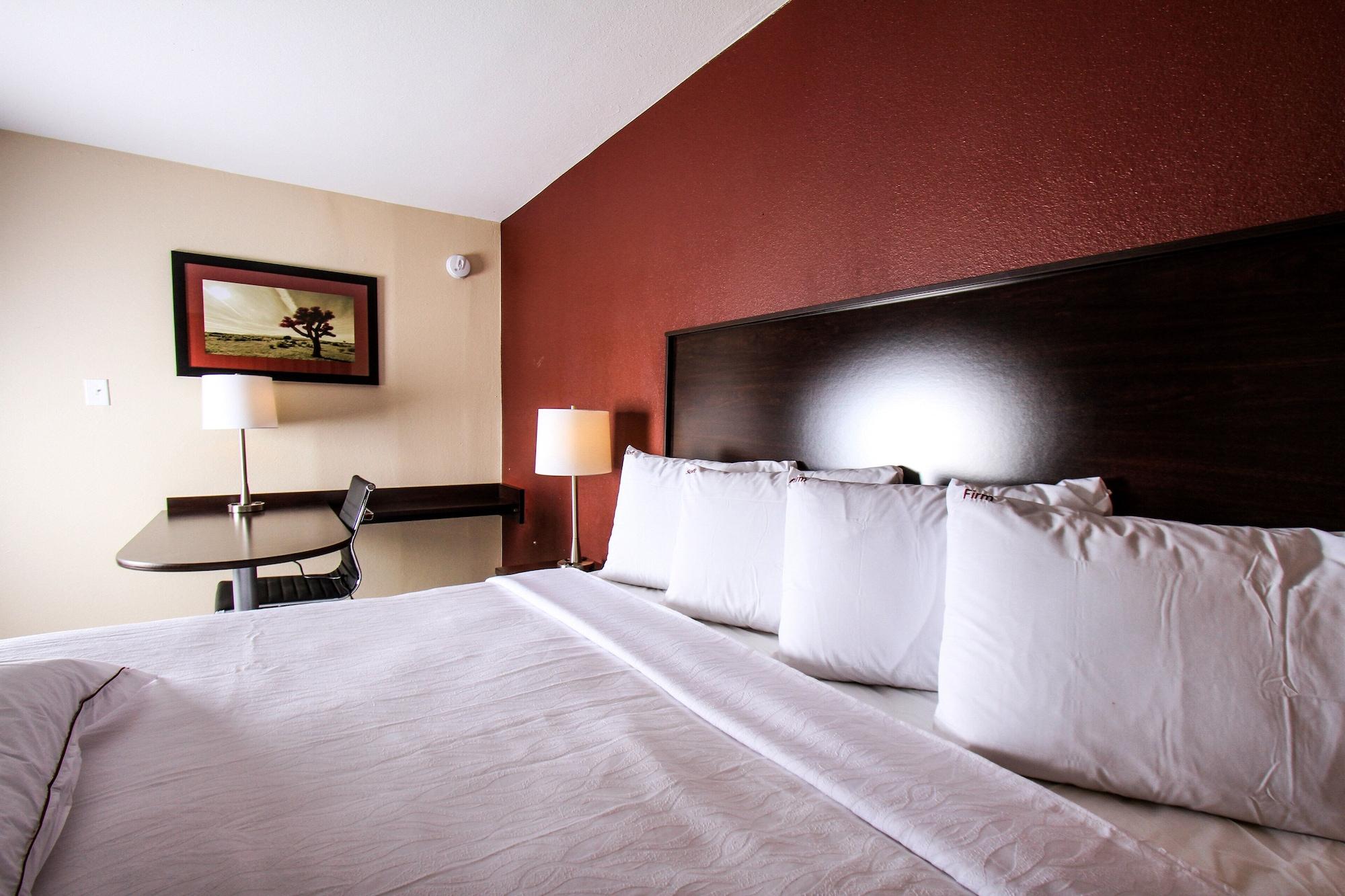 Red Roof Inn Plus+ Williams - Grand Canyon Exterior photo