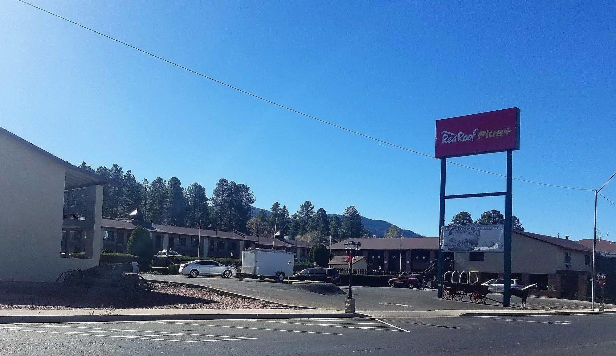 Red Roof Inn Plus+ Williams - Grand Canyon Exterior photo
