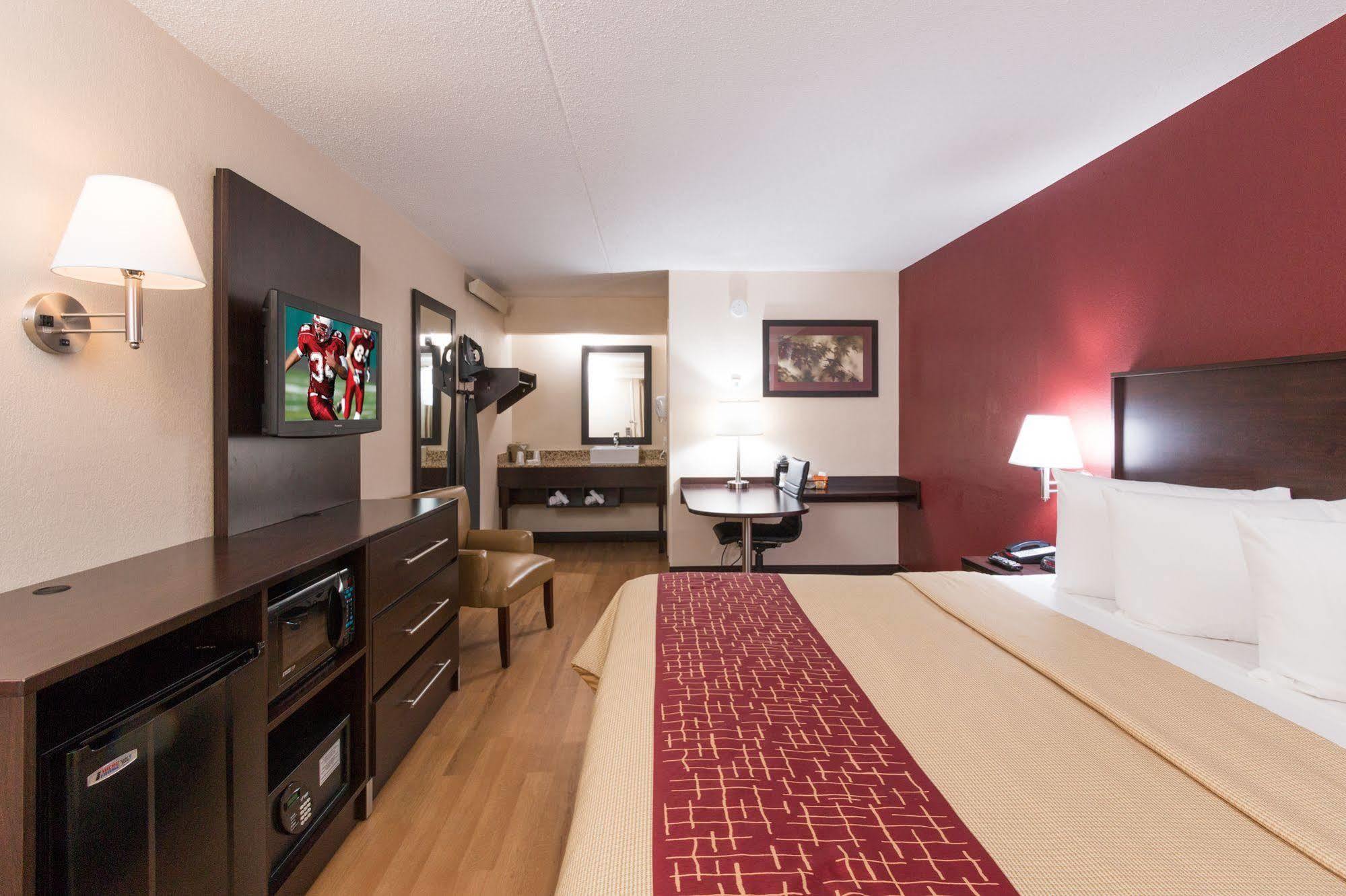 Red Roof Inn Plus+ Williams - Grand Canyon Exterior photo